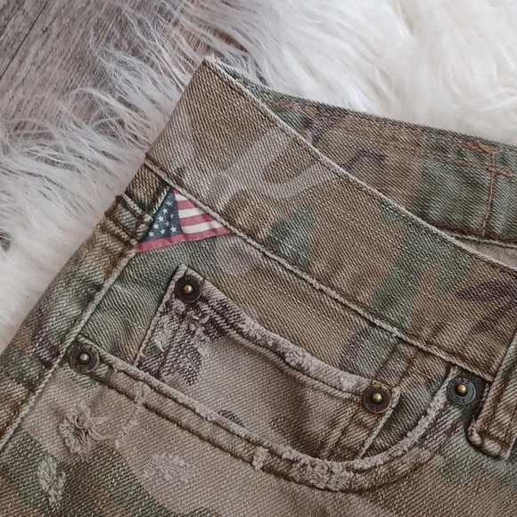 Denim & Supply Ralph Lauren Distressed Shorts - Picture 6 of 16